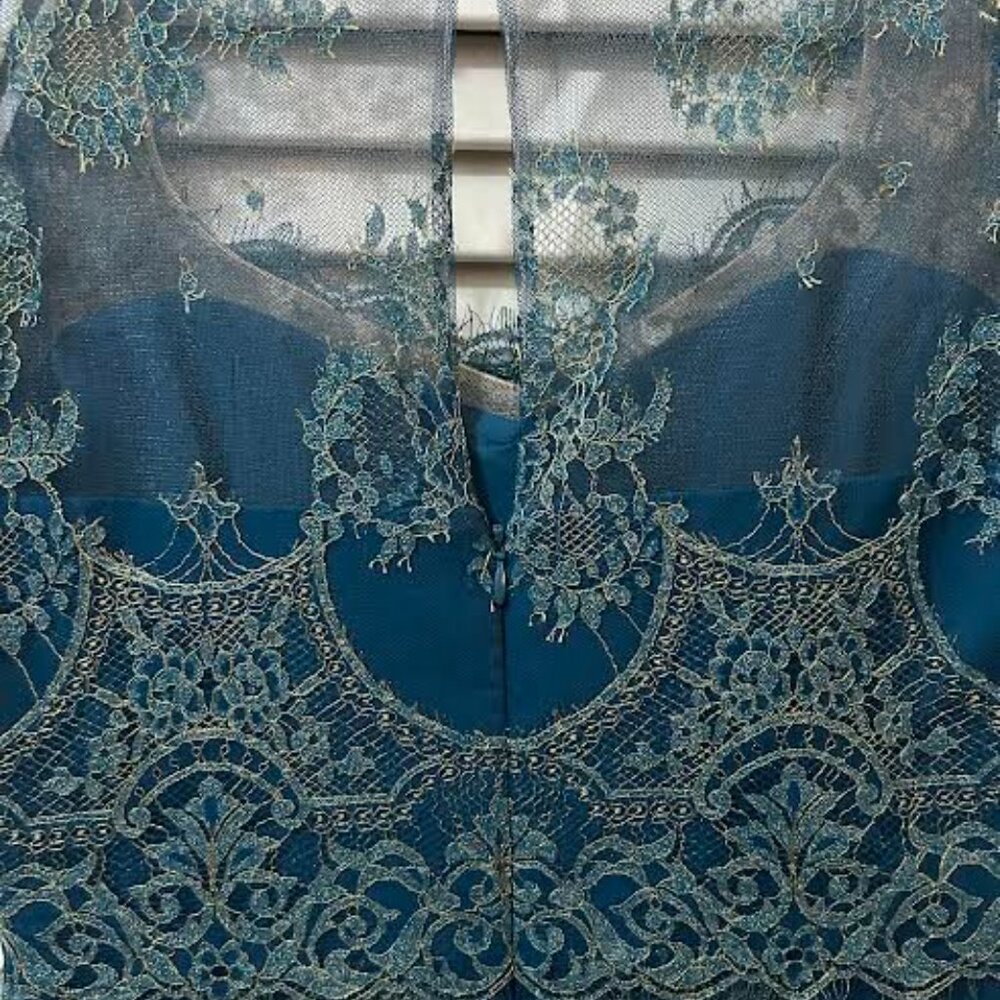 Incredible Marchesa Notte Sheath Eyelash Teal Lace Cocktail Dress - Picture 14 of 14